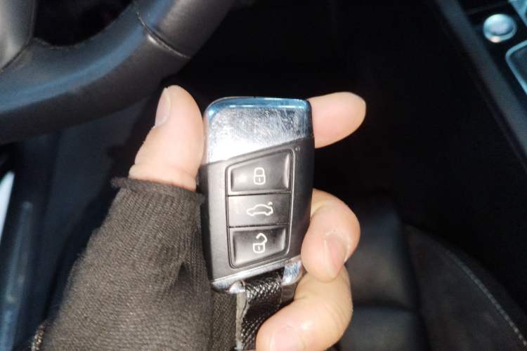 Used Volkswagen Magotan 2020 280TSI DSG Leading Edition Interior 1