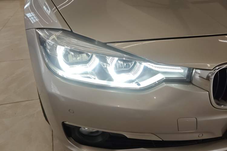 Used BMW 3 Series 2016 316Li Fashion Model
