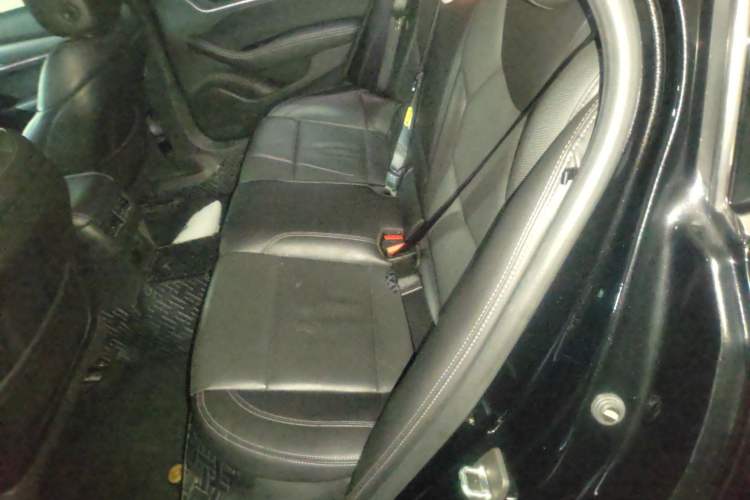 Used Cadillac CT5 2022 28T Luxury Version (Standard Edition) Left Rear Seat