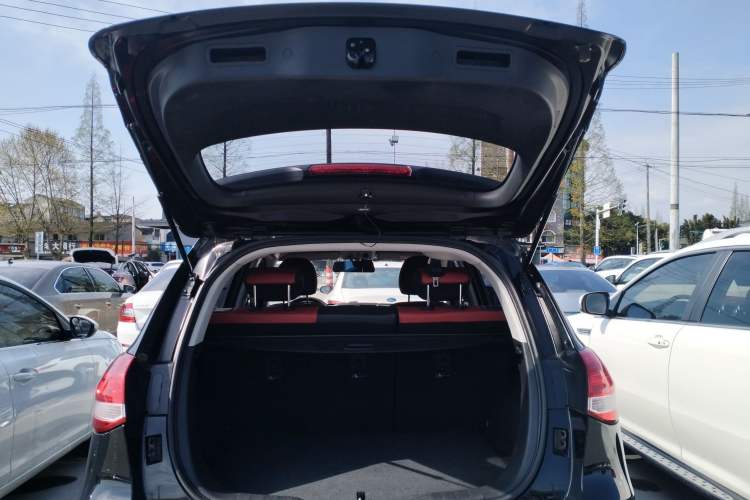 Used Haval H2 2017 Blue Label 1.5T Manual Two-Wheel Drive Luxury Model