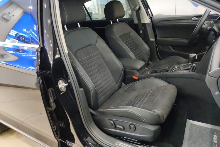 Used Volkswagen Magotan 2020 330TSI DSG Luxury Edition