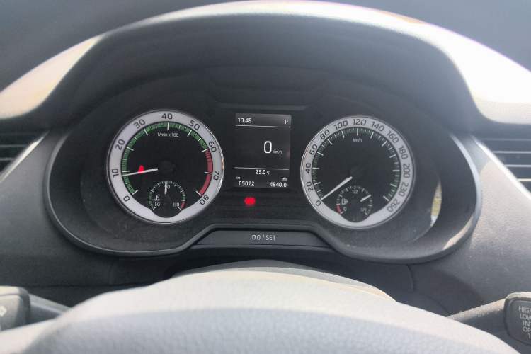 Used Skoda Octavia 2019 TSI230 DSG SmartDrive Luxury Edition China VI Instrument Cluster