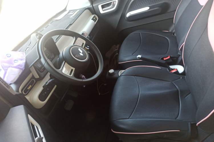 Used Wuling Hongguang MINIEV 2024 3rd Generation 215km Youth Edition