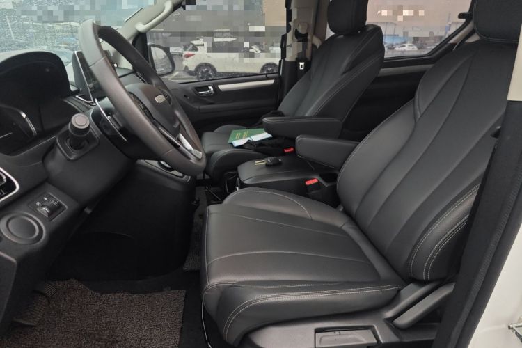 Used SAIC MAXUS G20 2023 Facelifted ES 2.0T Gasoline Automatic Value Edition Left Front Seat