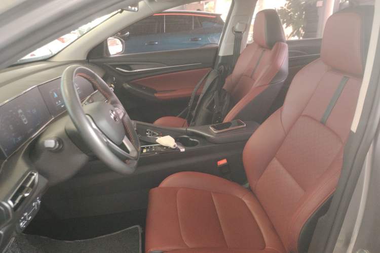 Used CHANGAN Eado 2020 PLUS Blue Whale NE 1.4T GDI DCT Flagship Model
