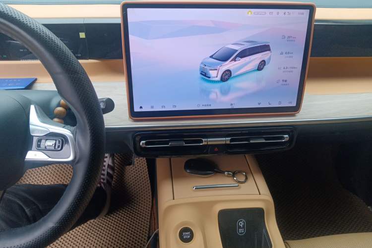 Used GAC Trumpchi Trumpchi E8 2024 Honor Series 2.0L Honor Edition
