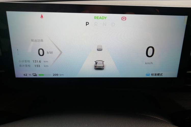 Used Wuling Xingguang 2024 Co-Creation Edition 510 Advanced Model
