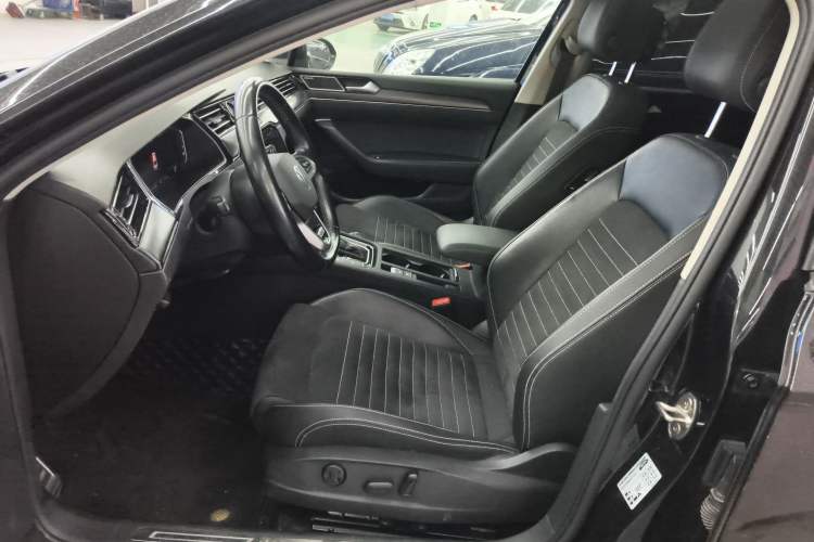 Used Volkswagen Magotan 2020 330TSI DSG Luxury Edition