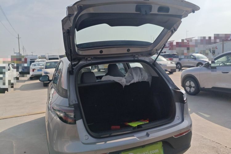 Used Geely Galaxy Geome 2026 Model 410km Carefree Edition Trunk