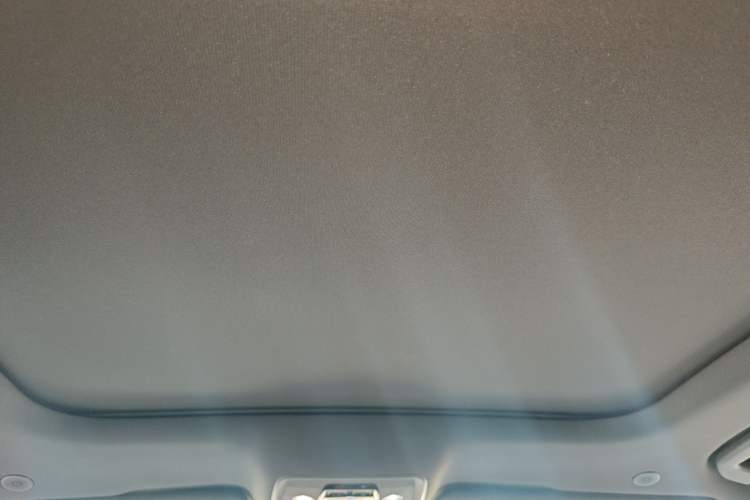 Used BYD Han 2022 EV Genesis Edition 715 km Front-Wheel-Drive Flagship Model Headliner