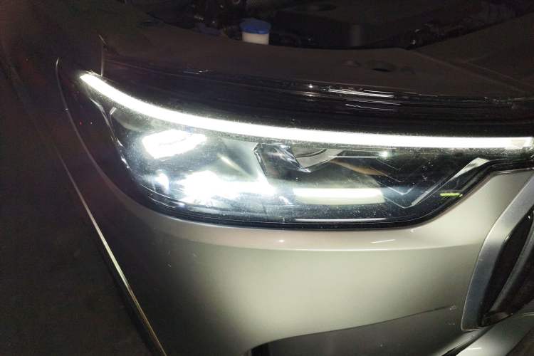 Used Chery Tiggo 9 2023 2.0T Dual-Clutch Two-Wheel Drive Prestige Version 7 Seats