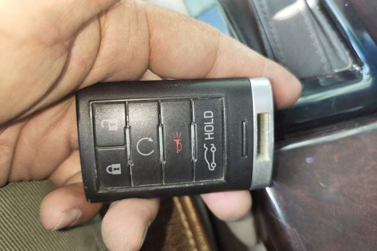 Used Cadillac XTS 2013 28T Tech Model
