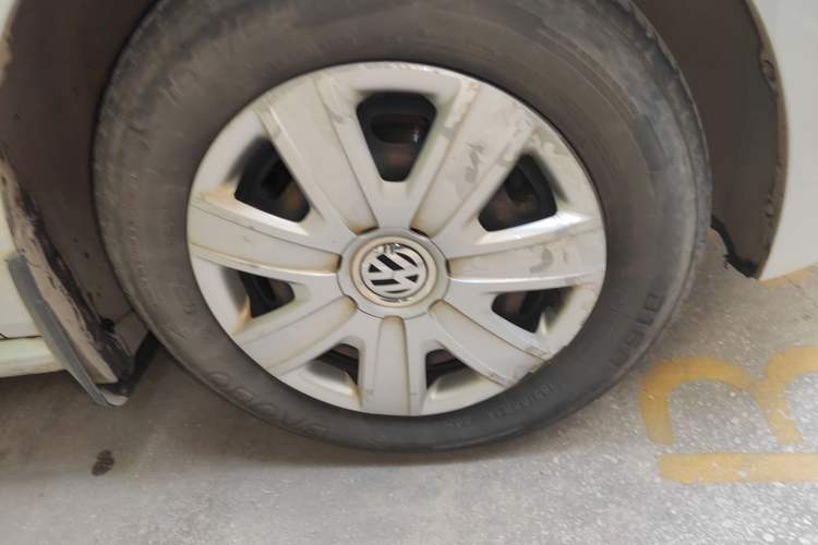 Used Volkswagen Polo 2011 1.4L Manual ZhiLe Edition
