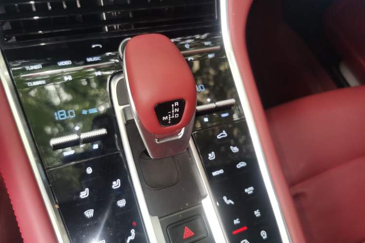 Used Porsche Panamera 2014 Panamera Executive 3.0T Gear Lever