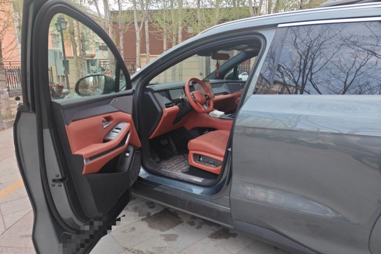 Used BYD Tang L 2025 DM 175KM Drone Player Edition