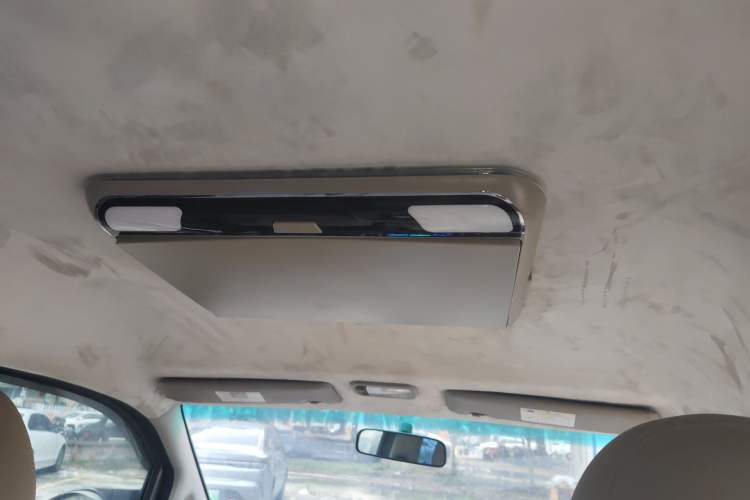 Used FORTHING Lingzhi M5 2020 Comfort Model 7 Seats Headliner