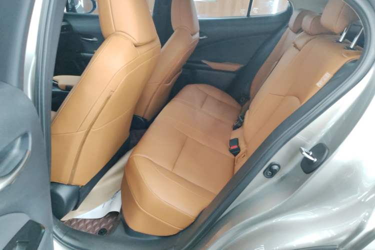 Used Lexus UX New Energy 2020 300e Pure·Joy Edition Interior 4