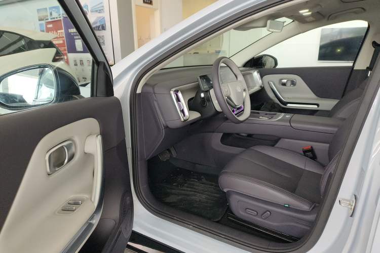 Used Leapmotor B01 2025 550 LiDAR Edition
