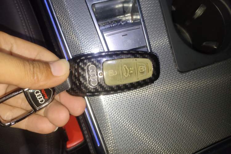 Used Audi A6 2023 allroad quattro 55 TFSI Prestige Off-Road Model
