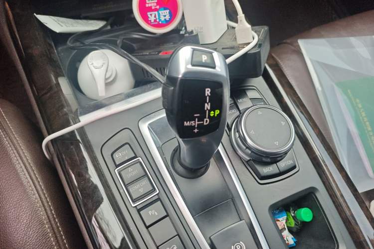 Used BMW X5 2015 xDrive28i
