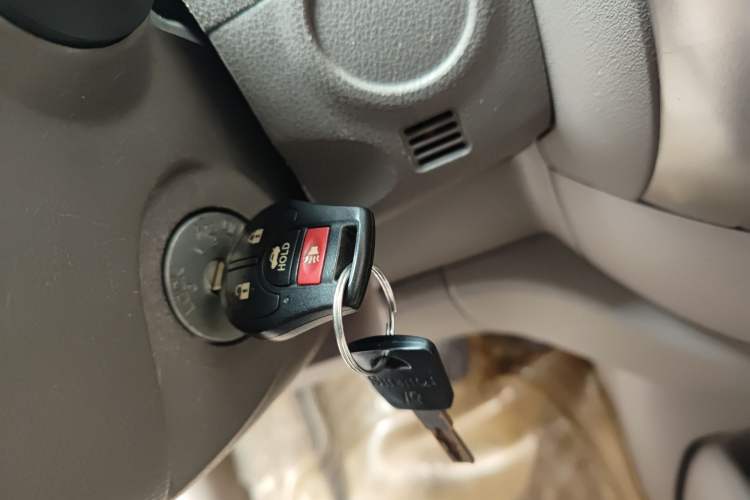 Used Nissan Sunny 2011 1.5XE CVT Comfort Edition Vehicle Key