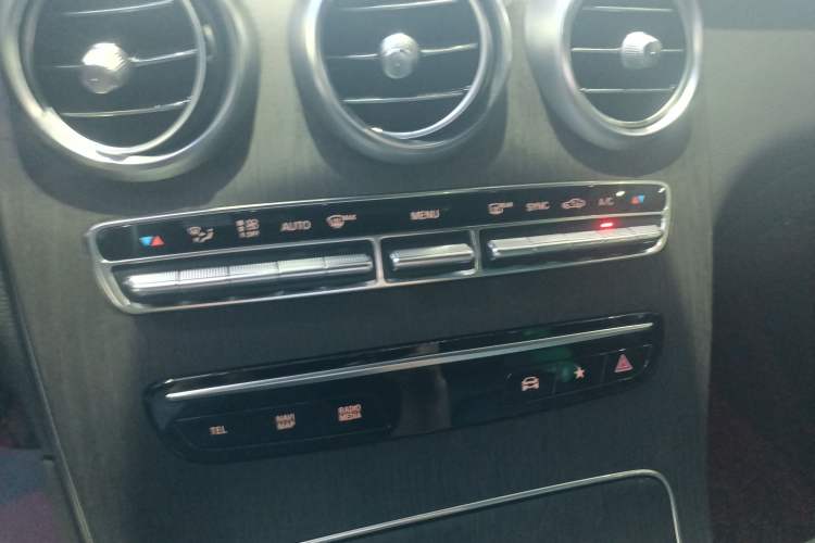 Used Mercedes-Benz GLC Coupe 2022 Refreshed GLC 300 4MATIC Coupe SUV