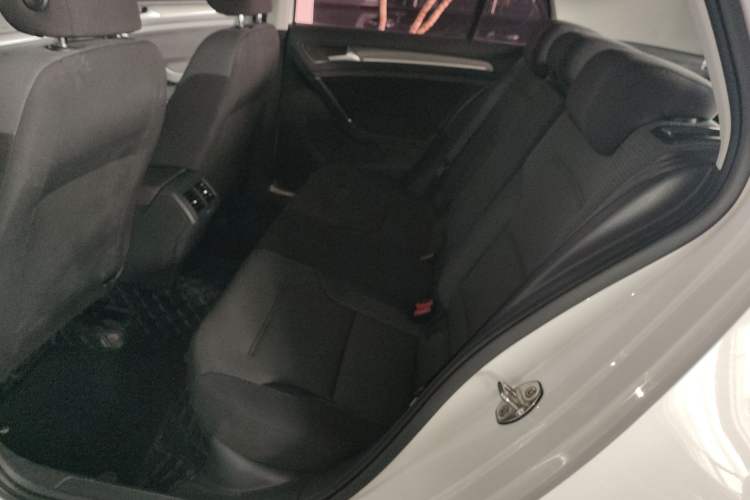 Used Volkswagen Golf 2016 230TSI Automatic Comfort Version