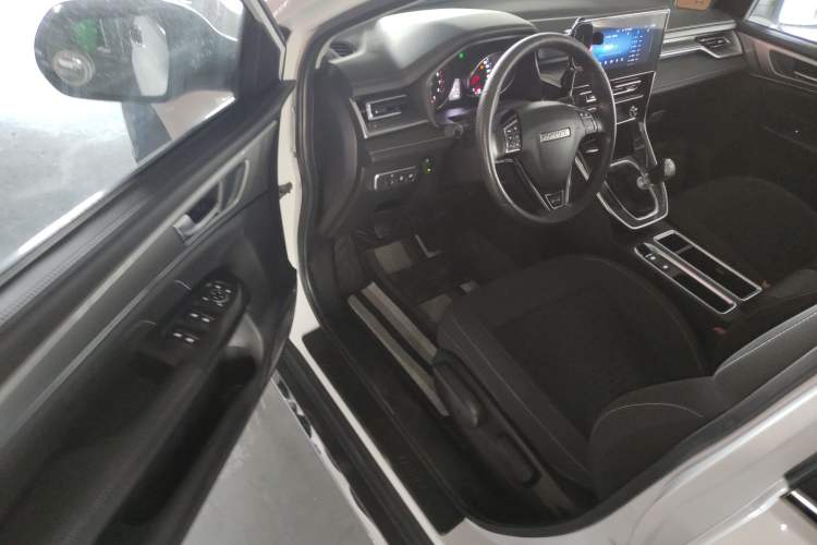 Used Haval M6 2021 PLUS 1.5T Manual Elite Smart Connectivity Model