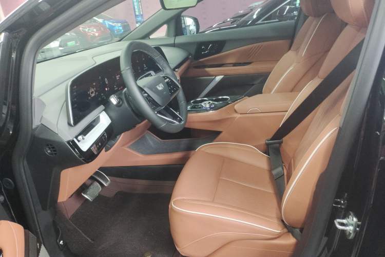 Used Cadillac OPTIQ 2024 Standard Range Version