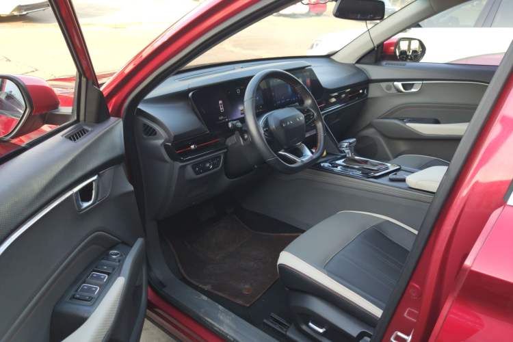 Used Baojun RC-6 2019 1.5T CVT 24-Hour Online Prestige Edition