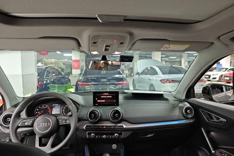 Used Audi Q2L 2021 35 TFSI Fashion Dynamic Model

