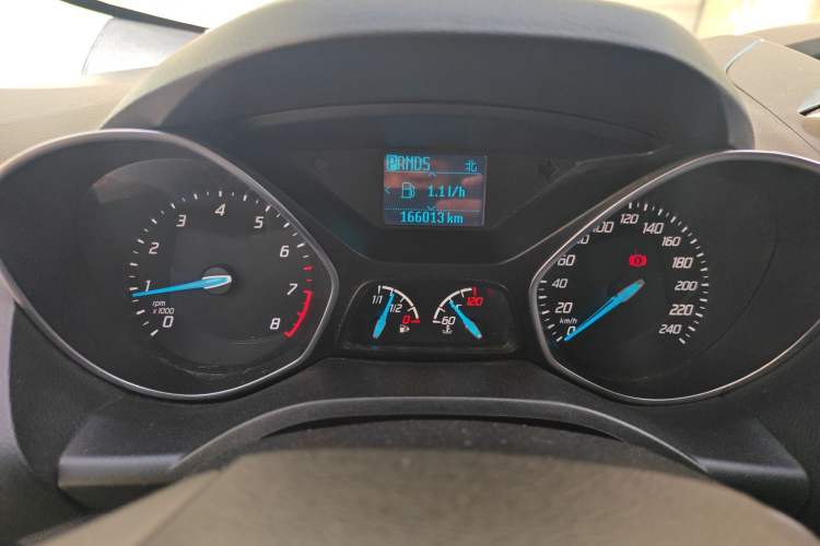 Used Ford Kuga 2015 1.5L GTDi Two-Wheel Drive Fashion Edition Instrument Cluster