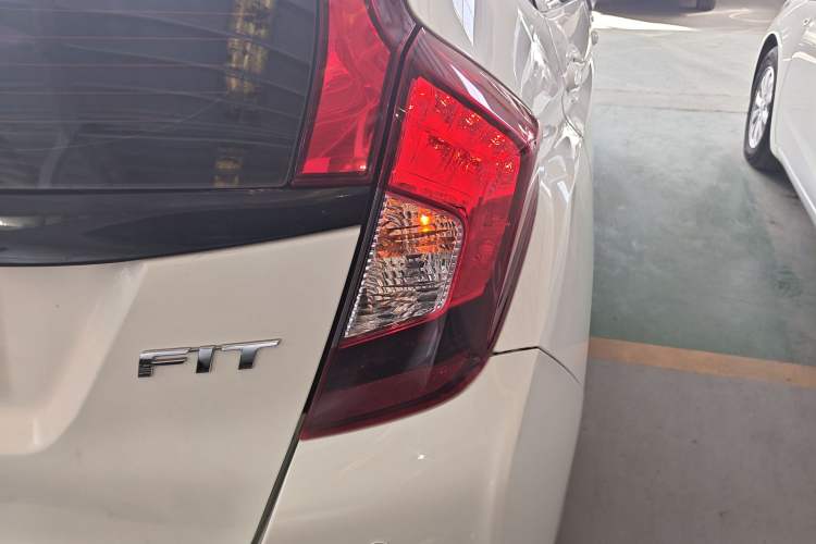 Used Honda Fit 2016 1.5L LX CVT Comfort Model