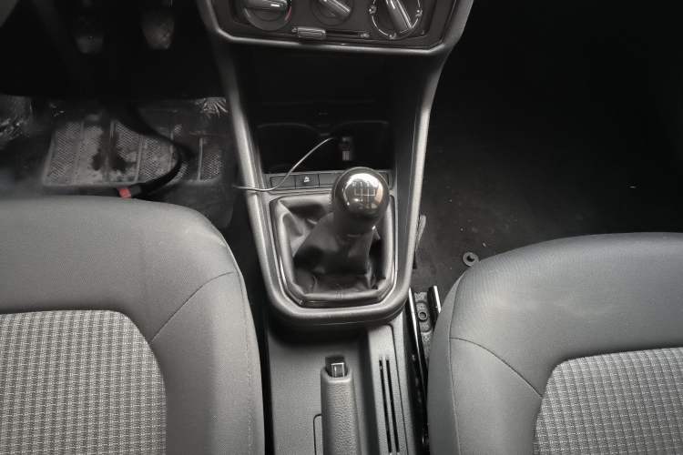 Used Volkswagen Santana 2019 1.5L Manual Fashion Edition China VI Standard
