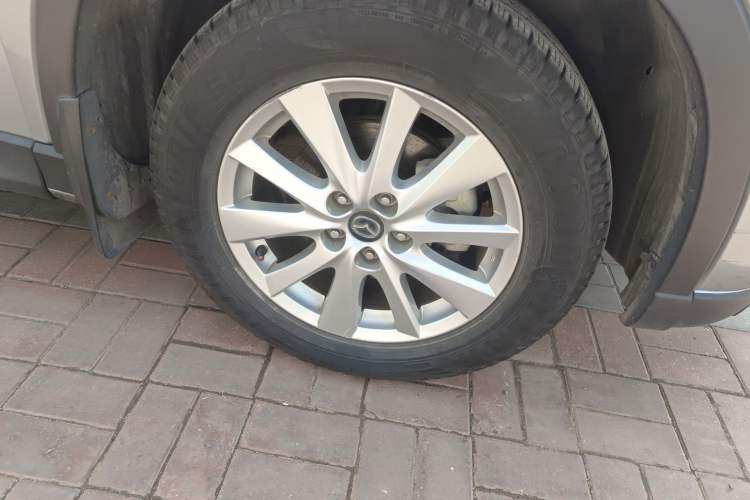 Used Mazda CX-5 2014 2.0L Automatic Two-Wheel Drive Urban Version Right Front Wheel Hub