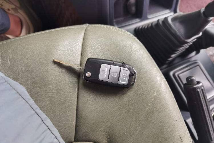 Used Leopaard Heijingang 2009 2.4L Manual Transmission 4x4 China Stage III