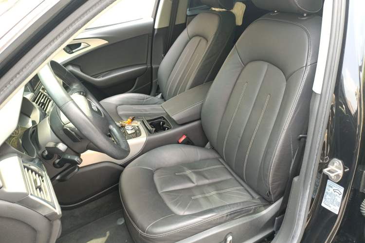 Used Audi A6L 2018 30th Anniversary Edition 35 TFSI Fashion Model