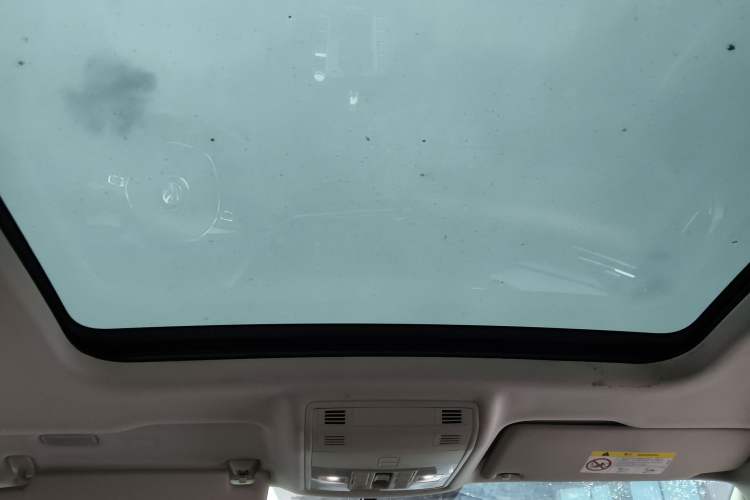 Used Volkswagen Tharu 2019 330TSI Four-Wheel Drive Flagship Model China VI Standard Headliner