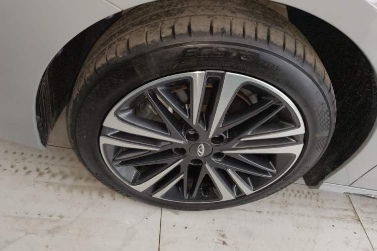 Used Chery Arrizo 8 2023 High-Performance Edition 2.0T DCT Powerfully Equipped