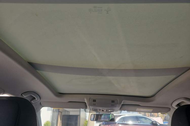 Used Volkswagen T-ROC 2022 280TSI DSG Two-Wheel Drive Elite PLUS