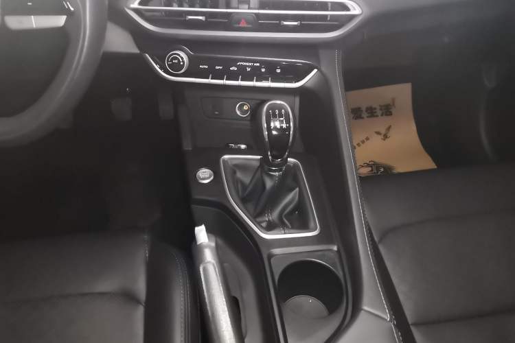 Used Changan Eado 2022 PLUS 1.6L GDI Manual Luxury Model
