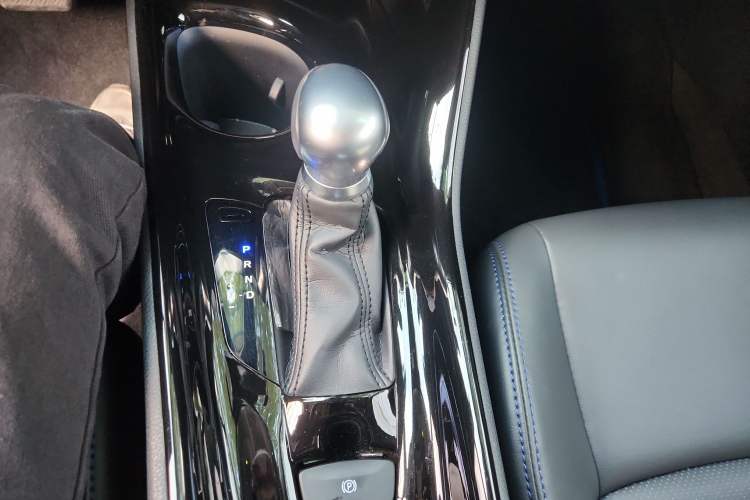 Used Toyota C-HR 2021 2.0L Luxury Edition