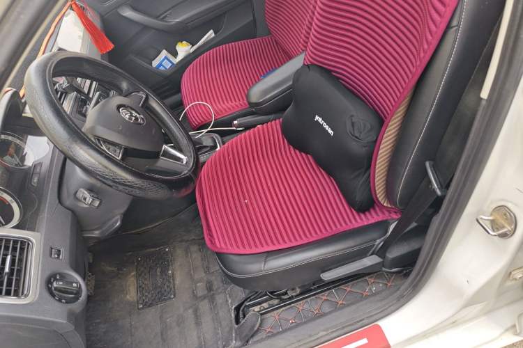 Used Skoda Rapid 2019 1.5L Automatic Comfort Edition China VI Standard Left Front Seat