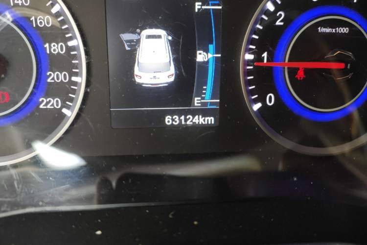 Used Brilliance V3 2016 1.5L Manual Smart Version
