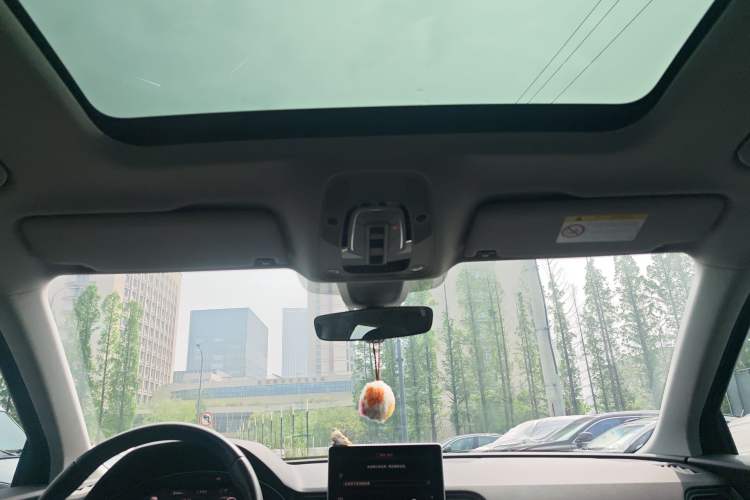 Used Audi Q5L 2018 45 TFSI Prestige Fashion Edition China V Emission Standard Headliner