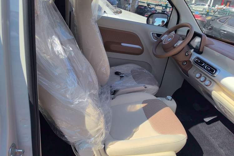 Used Wuling Hongguang MINIEV 2024 3rd Generation 215km Youth Edition
