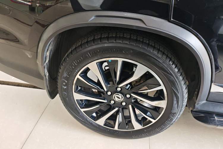 Used FORTHING T5L 2019 1.5T CVT Luxury 7-Seater Exterior 5