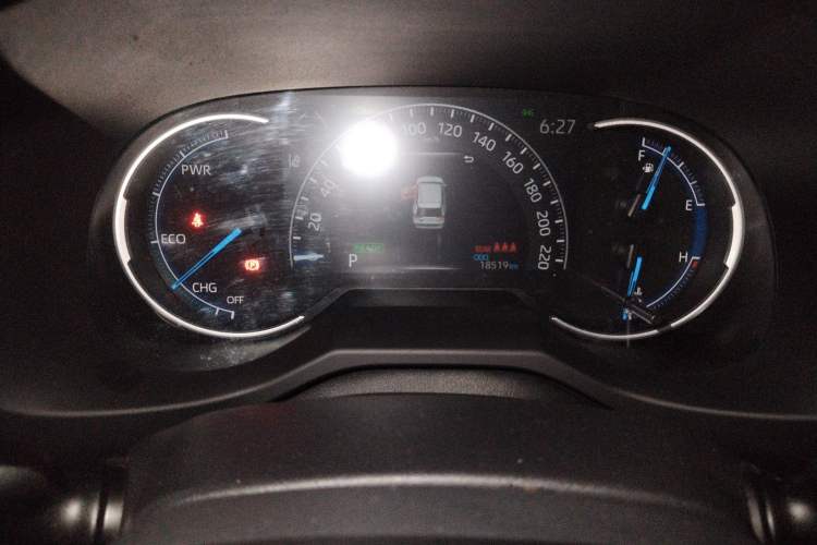 Used Toyota RAV4 2020 Dual-Engine 2.5L E-CVT Two-Wheel Drive Elite Edition