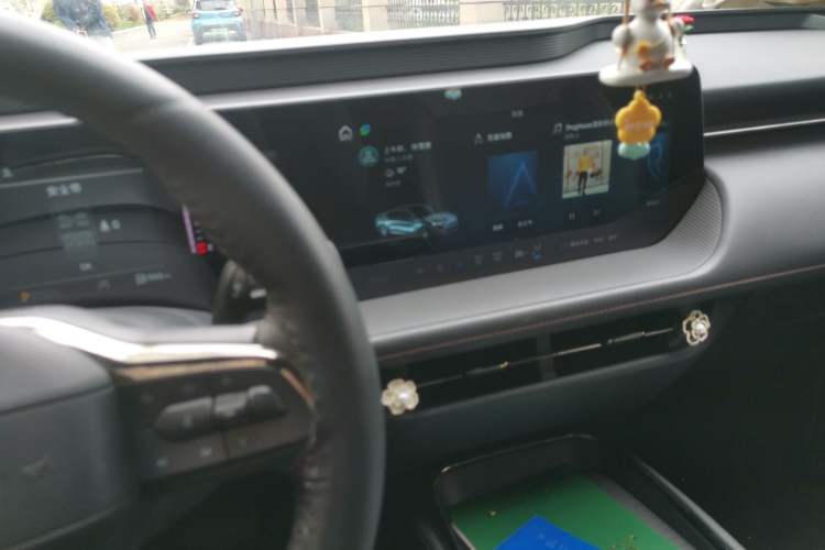 Used Ford Mondeo 2023 EcoBoost 180 Comfort Model Audio And AC Panel