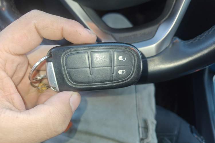 Used Jeep Cherokee 2020 2.0T Two-Wheel Drive Leading Edition